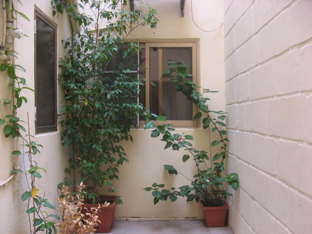 Апартаменты Valletta Gateway Maisonette Экстерьер фото